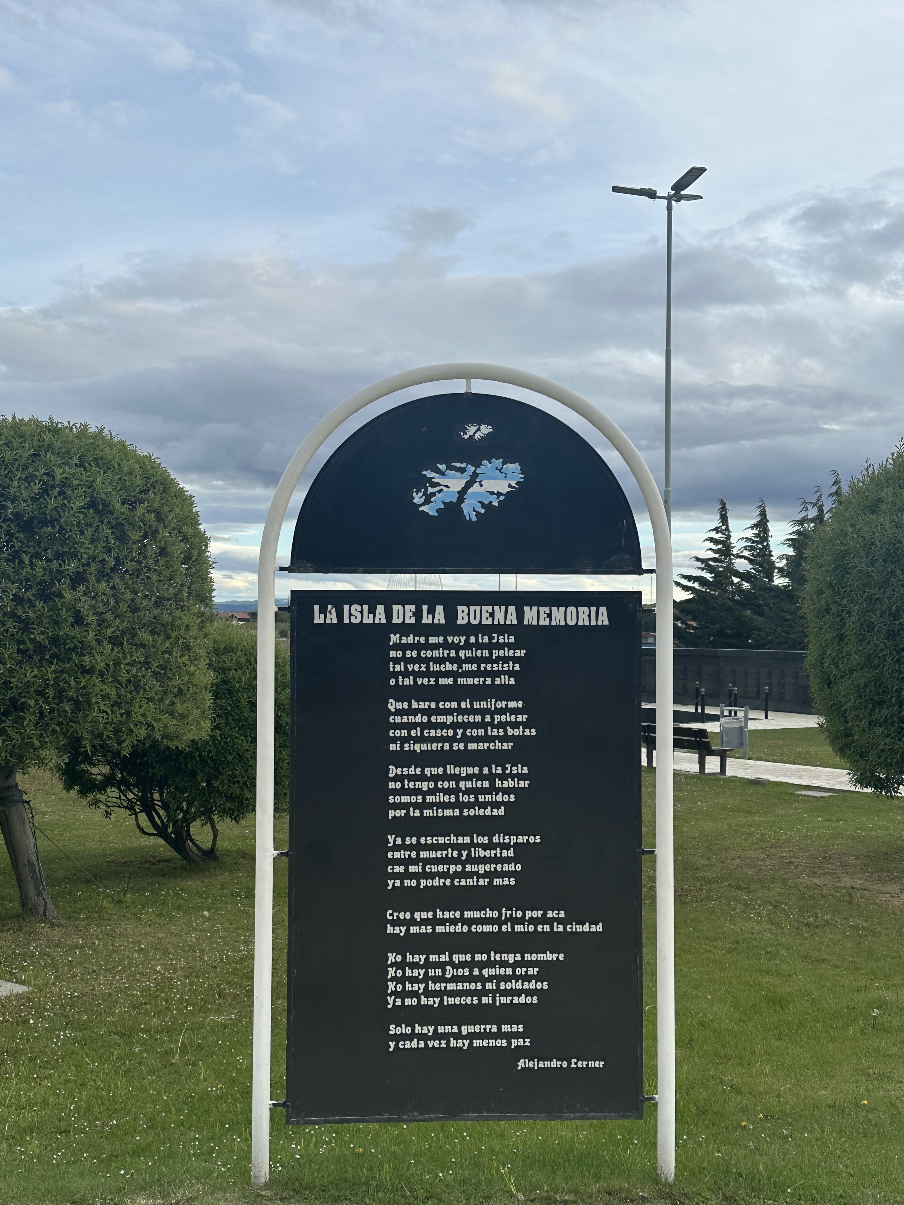 Plaza Islas Malvinas foto 4