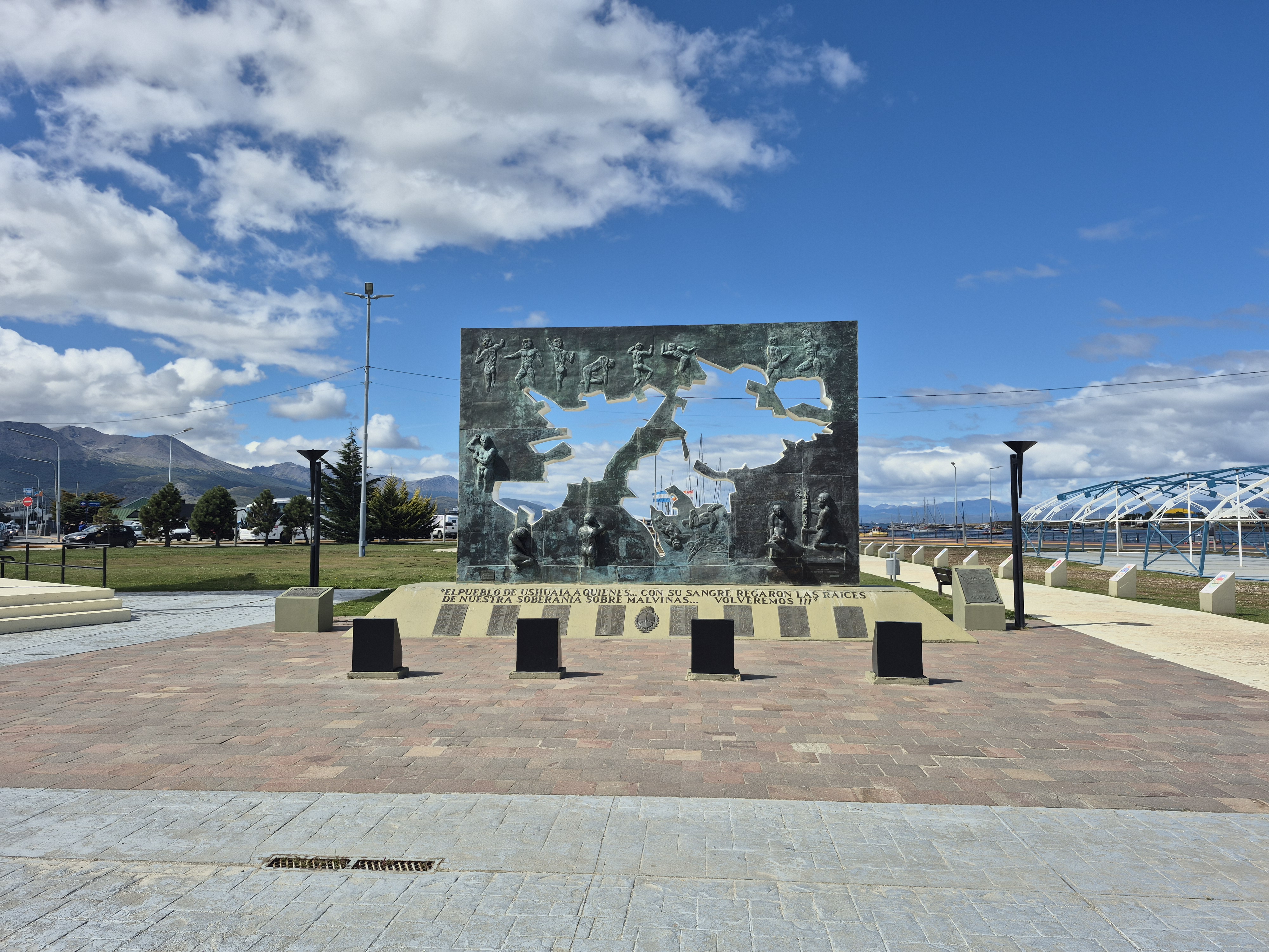 Plaza Islas Malvinas foto 18
